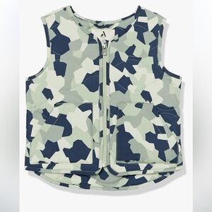 NWT Amazon Essentials Unisex Kids and Toddlers' Recycled Polyester Puffer Vest